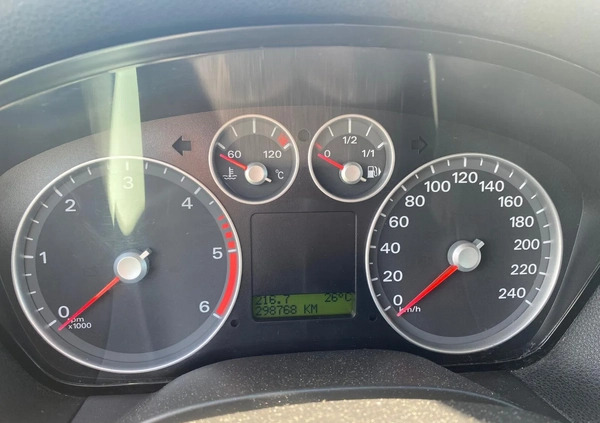 Ford Focus cena 5000 przebieg: 298770, rok produkcji 2006 z Łańcut małe 154